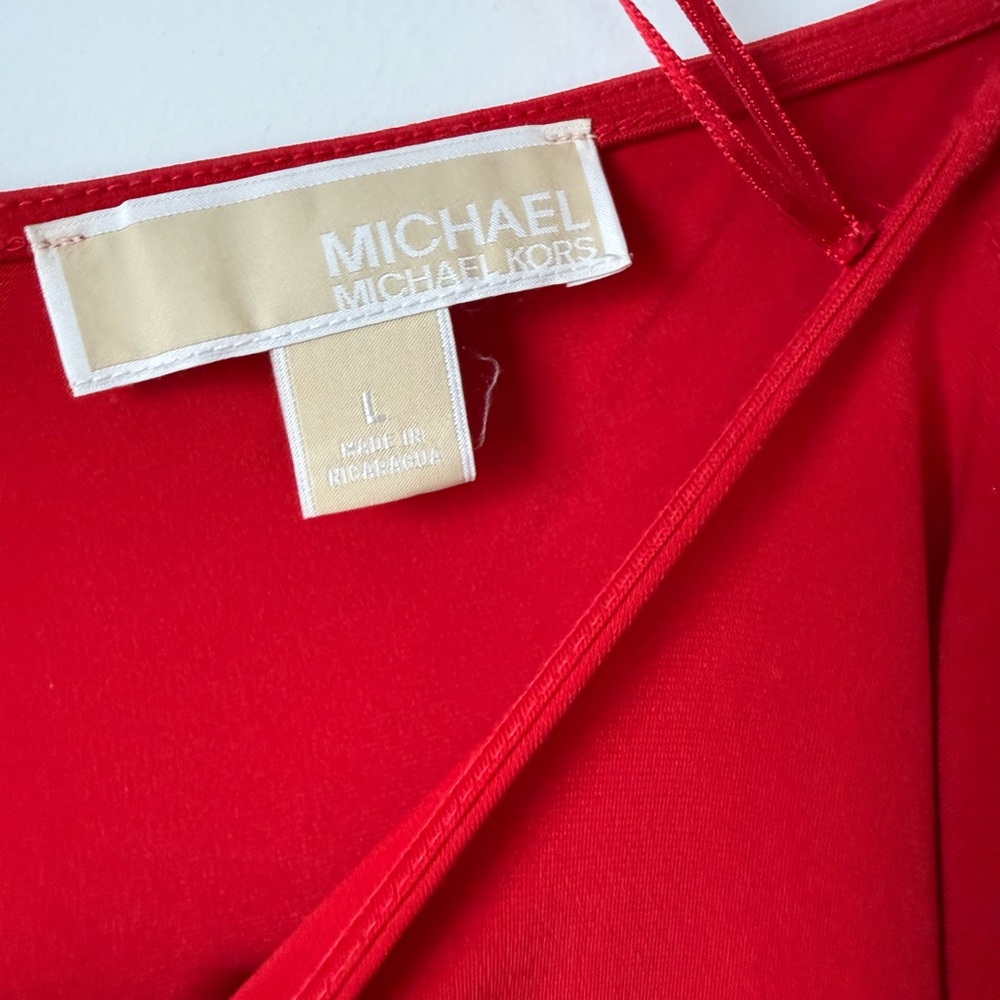 Michael Kors Vibrant Red, open shoulder top!